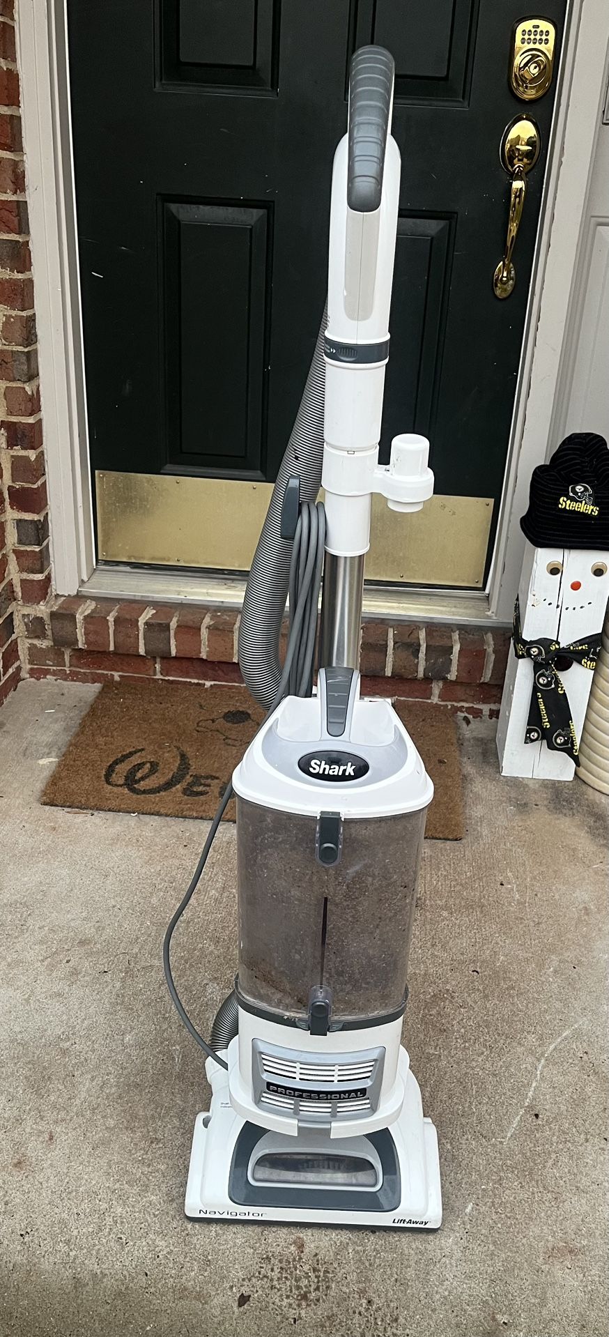 Shark Navigator Vacuum Cleaner