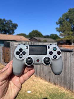 PS4 retro controller