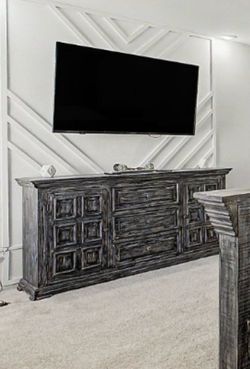 Bedroom set