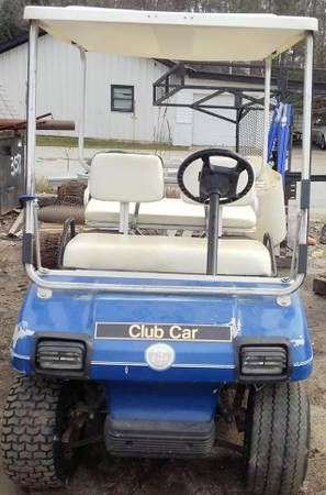 Nice Electric Golf Cart with Charger, Needs New Batteries, 36 v
