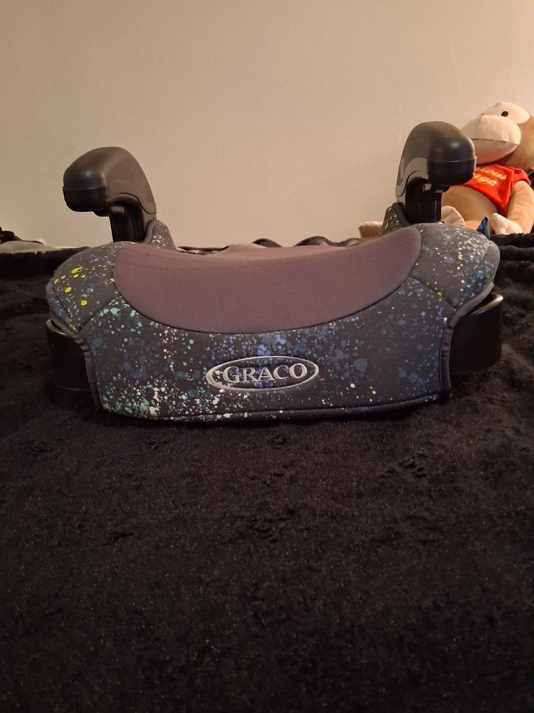 Graco Backless Booster Seat – Excellent Condition