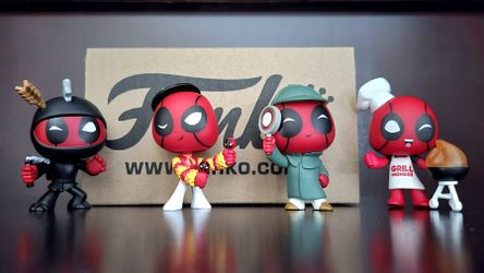 Funko Mystery Minis Vinyl Figures - Marvel Deadpool 30th Anniversary (See Description For Pricing)