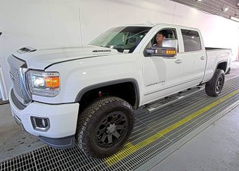 2017 GMC Sierra 2500 Denali LIFTED DIESEL TRUCK 4WD GMC SIERRA DENALI