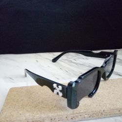 Off-White Sunglasses Men Or Women's! Brand New Never Worn! 