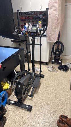 Sonde E16 elliptical machine