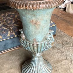 Urn Planter