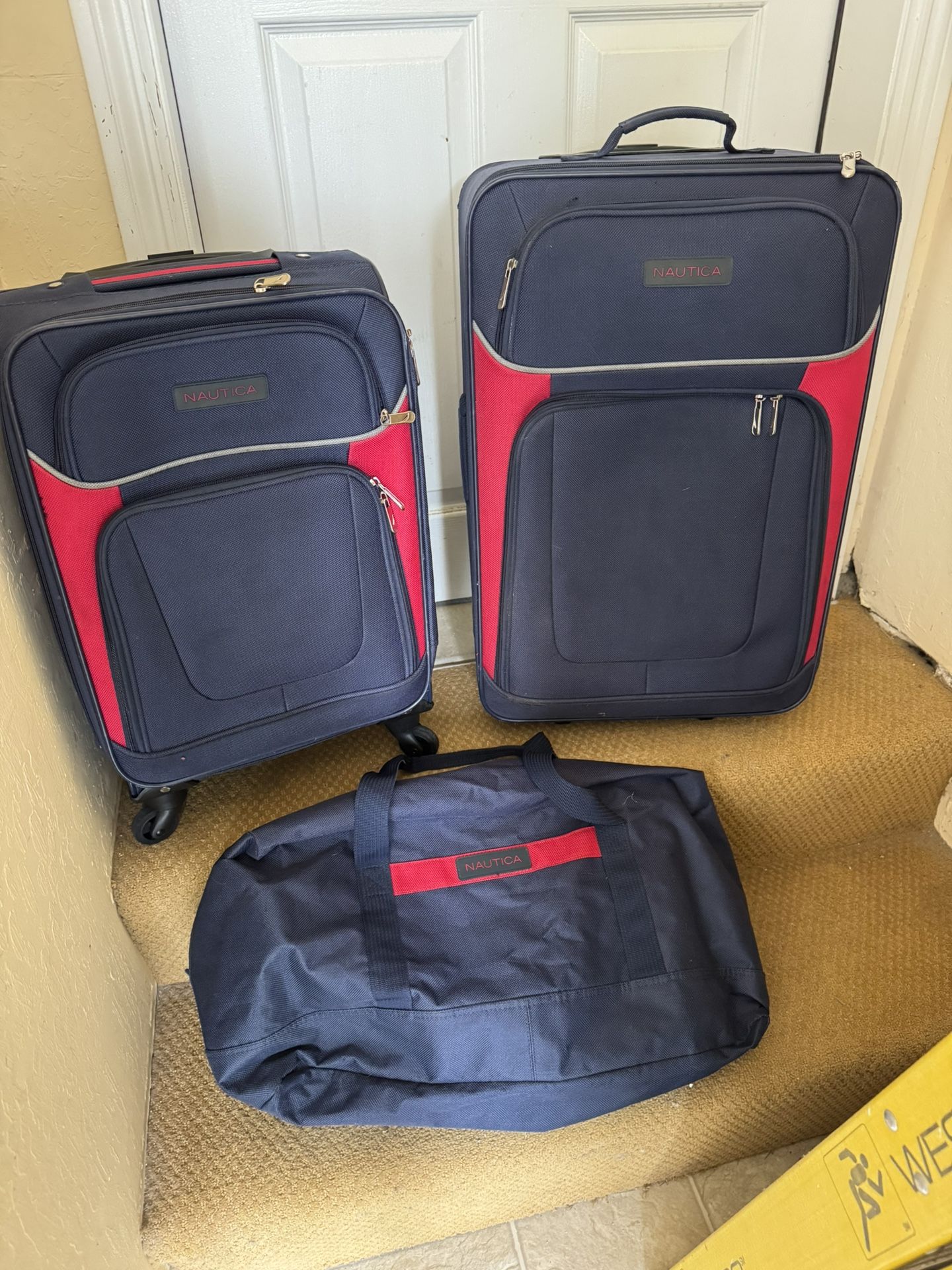 3 Piece Nautica luggage Set, PERFECT Condition!