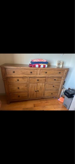 Sunny Designs Sedona Dresser Rustic Oak