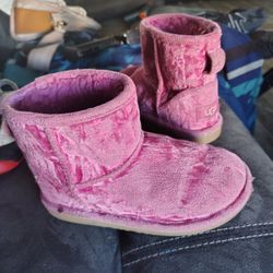 Girls PINK Ugg Boots