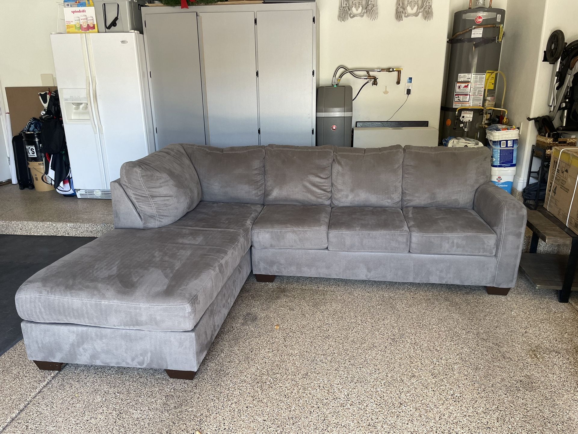 Sofa With Chaise