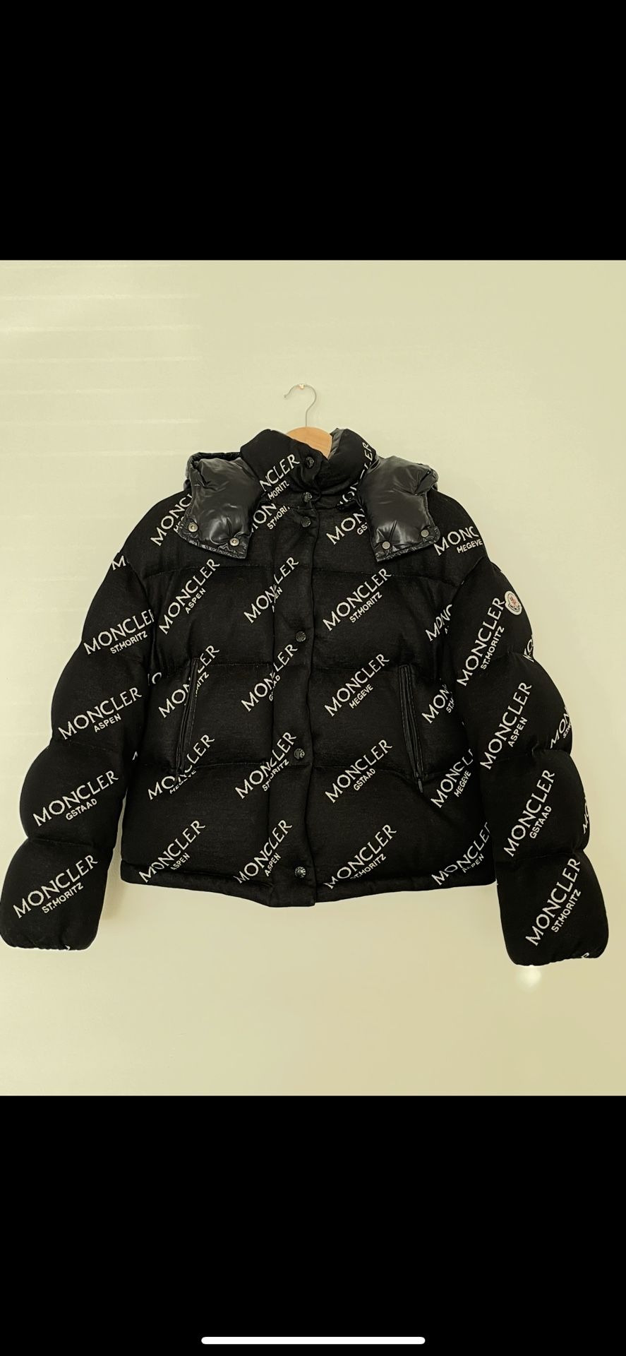 Moncler Caille Logo Puffer Jacket