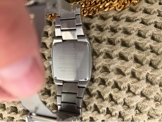 Nixon The Manual