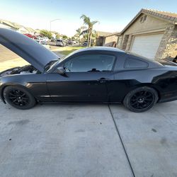 2014 Ford Mustang V6 