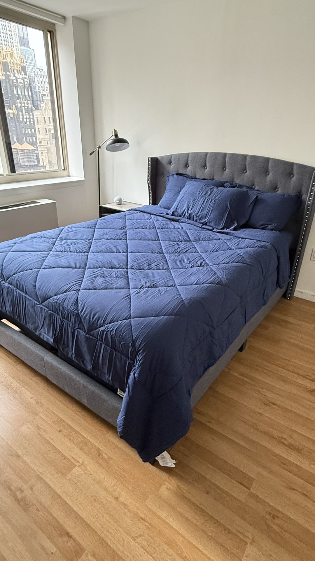 Bed frame For $295!! Or best Offer!!