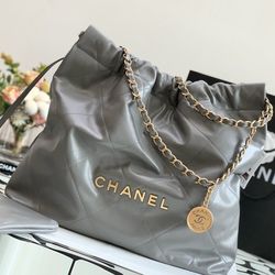 Chanel 22 Glam Bag