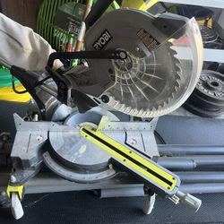 Ryobi Saw