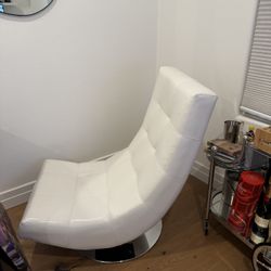 2 modern swivel accent chair