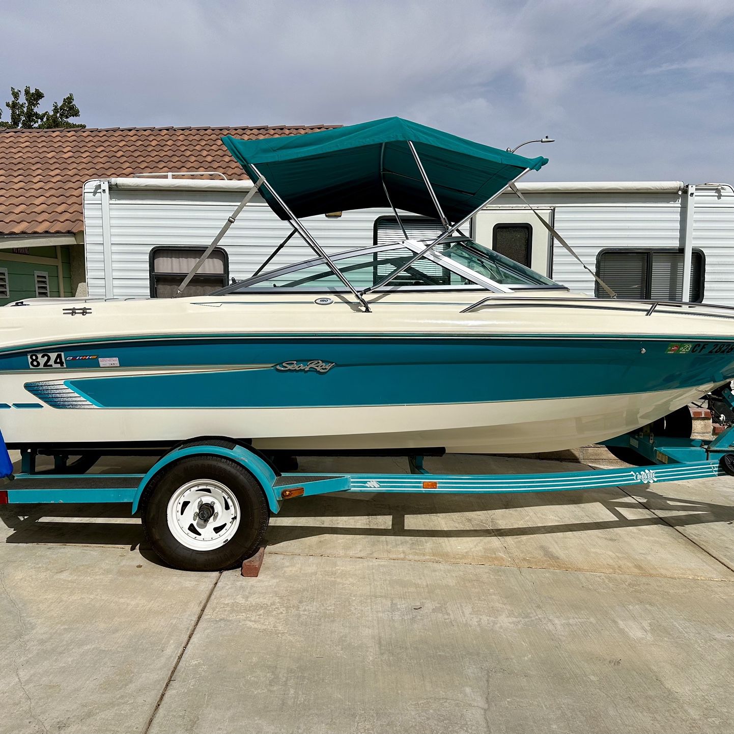 Searay 180 Signature Bowrider 1994 with Trailer & Extras
