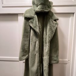 Current Mood VIRTUAL INSANITY FAUX FUR COAT AND HAT