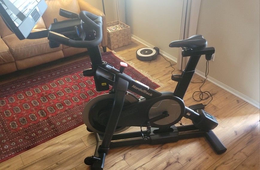 Nordictrack S22i Studio Exercise Bike / Cycle