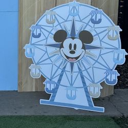 Mickey Mouse Ferris Wheel 