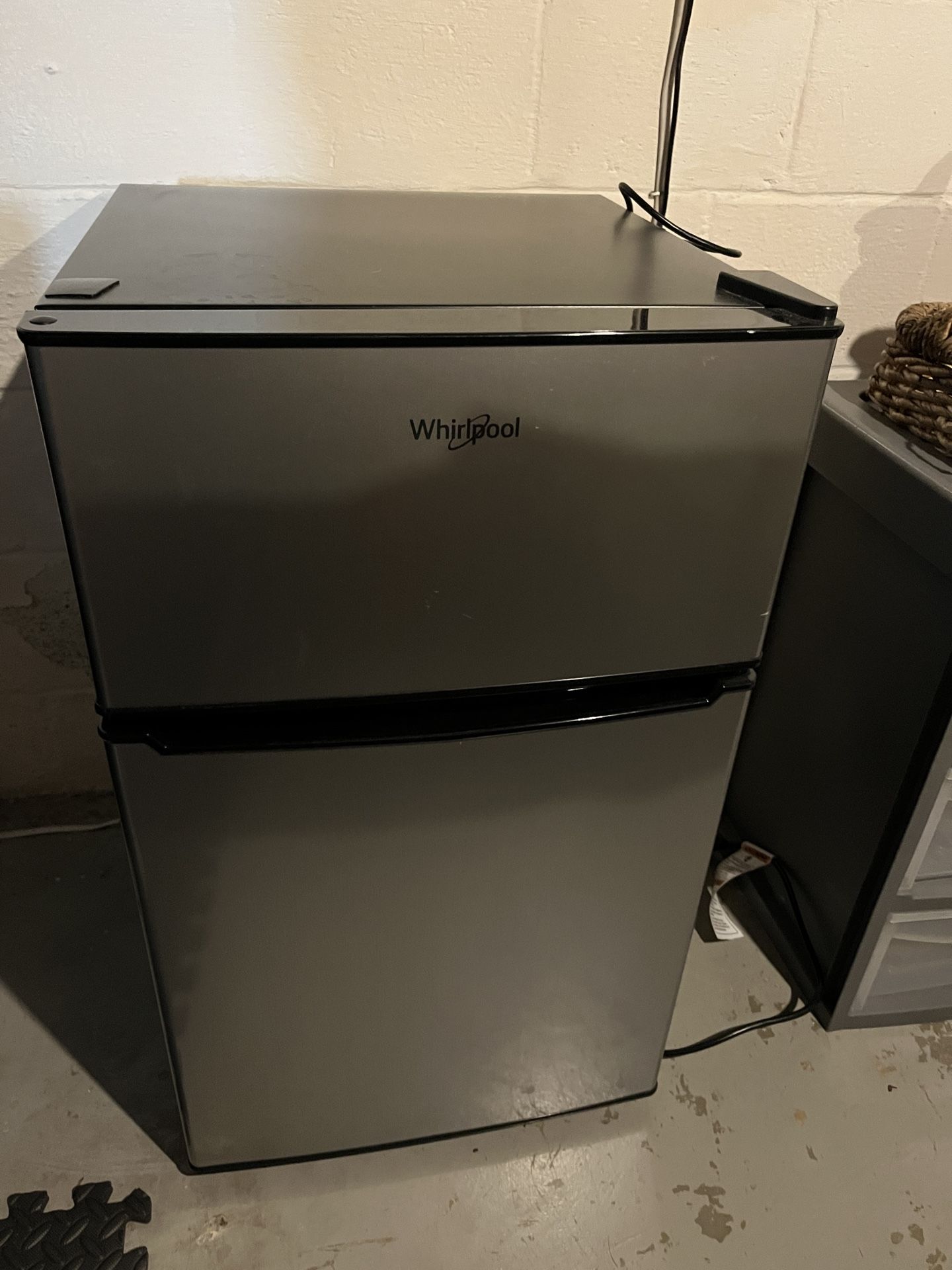 Small Refrigerator