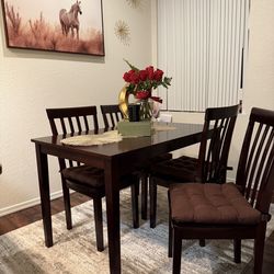 Dinning Table