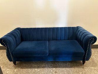 Navy Blue Velvet Chesterfield Sofa