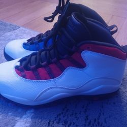 Women's/kids Jordan's Size 6Y