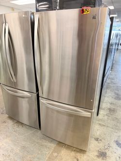 Kenmore elite refrigerator 30” width
