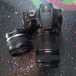 Canon Camera With Extra Lens Model DS126151
