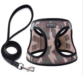 Medium Camouflage Dog Harness and Leash Set