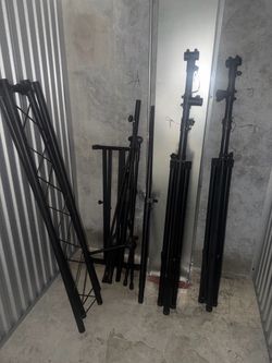 Dj equipment 1 bar light truss 2 subwoofer stand 1 piano stand 2 Samsung mic stand firm on price