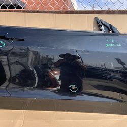Right door Tesla  Model 3 , 2017-23