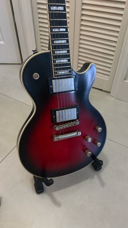 Epiphone Les Paul Custom - Red Sunburst, Fishman Fluence Pickups