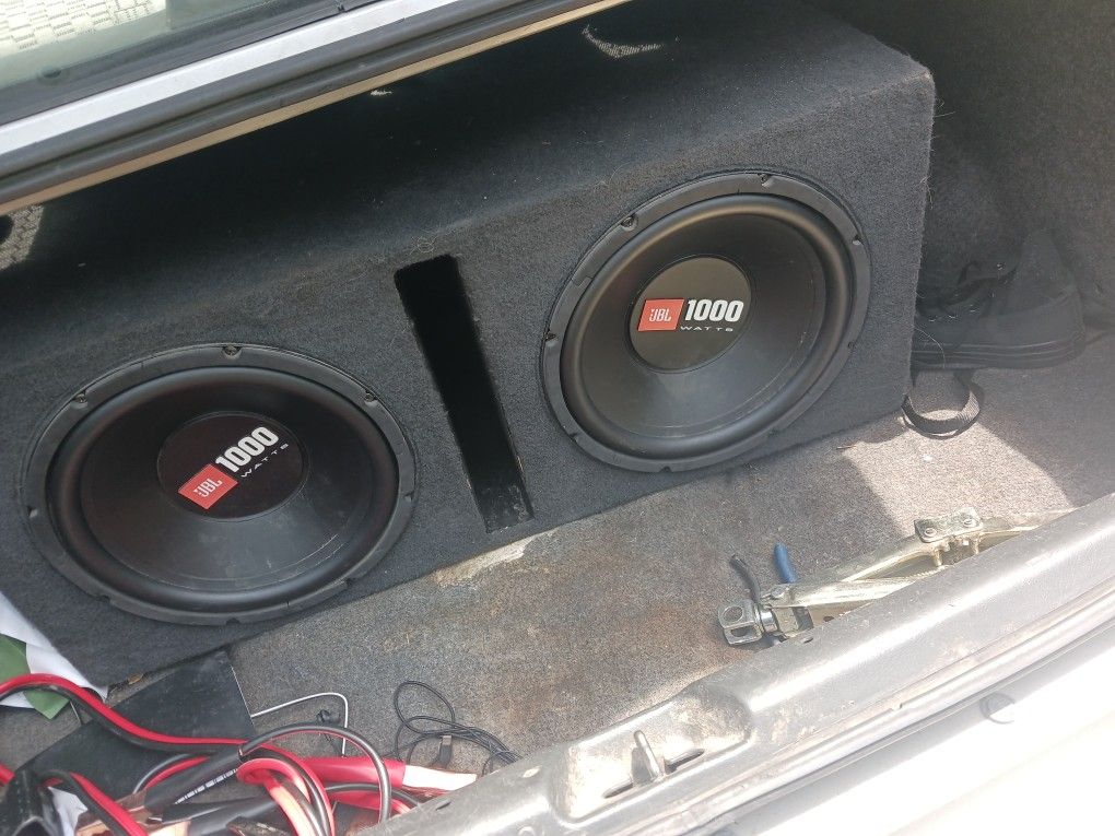 Car Subs