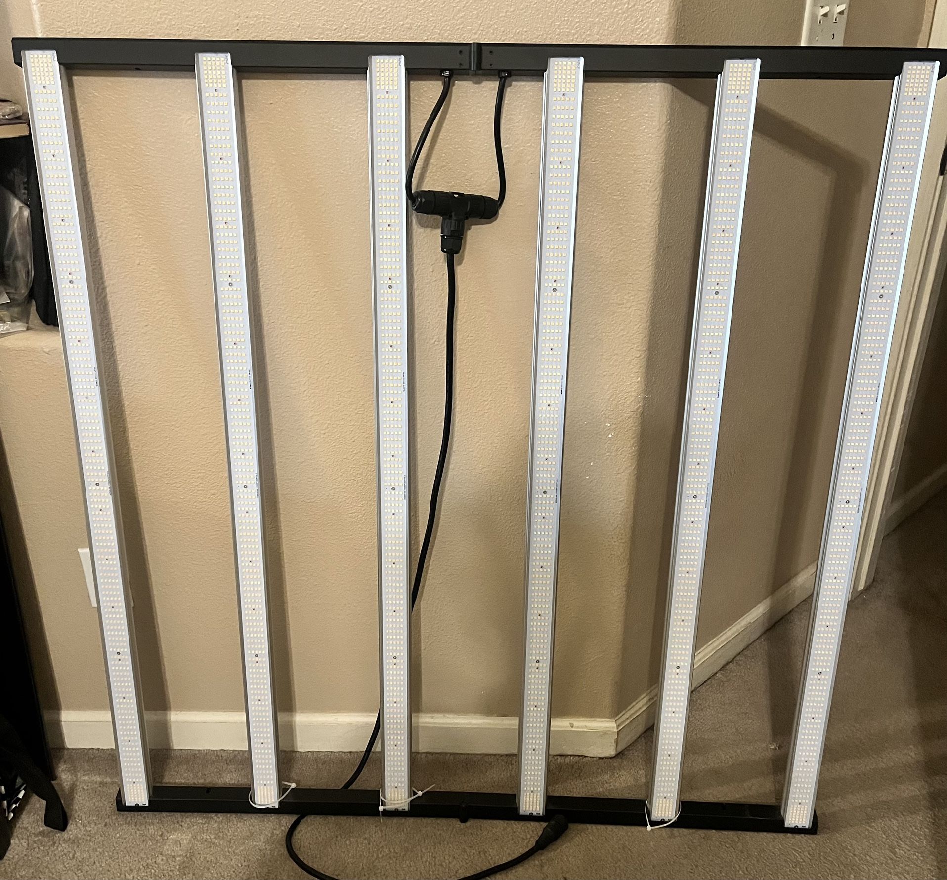 Spider Farmer Light, Humidifier & Duct Fan $300