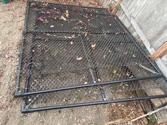 Door gates