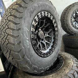 Vendo Set De Rines Nuevos 17x9 De Ancho De 6-139.7 Lugs Para Carros Como Tacomas Chevy Silverado 265/70/R17 Bfgoodrich 🔥✅