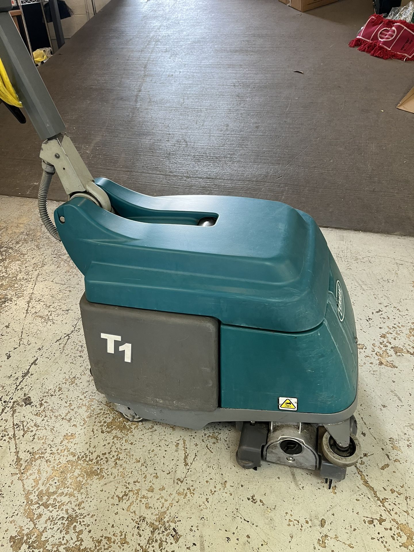 Tennant T1 Walk Behind Floor Scrubber 15” Cleaning Path for Sale in ...