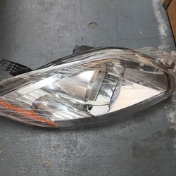 Mitsubishi Eclipse 2006-2010 Headlight Assembly 