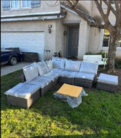 That was shaped patio sofa set outdoor patio furniture display model outdoor sofa set 🆕🚎