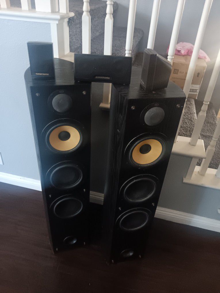 Sony Tower And 3 Speakers