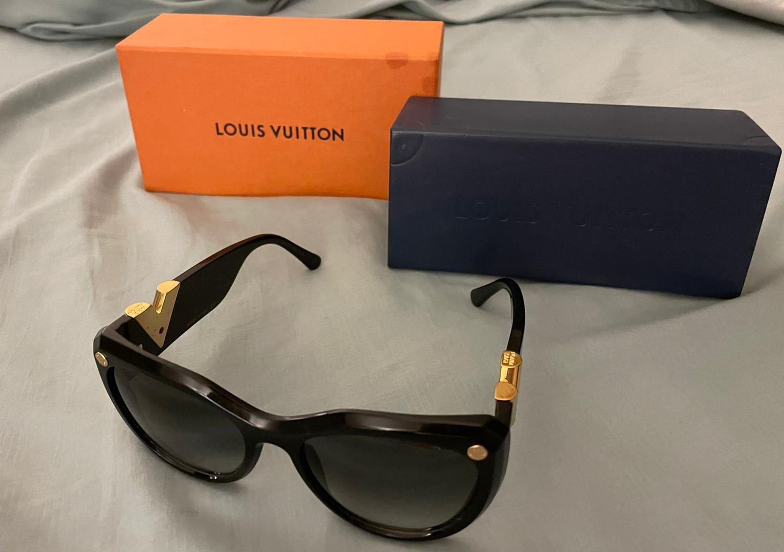 LOUIS VUITTON My Fair Lady Studs Sunglasses Z1146E Black 503209