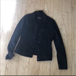 Black Levi's Jean Jacket