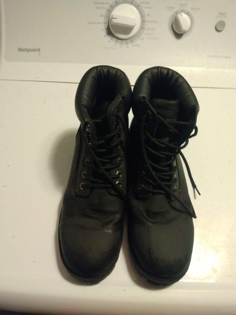 US Polo Men's Boots, Size 9