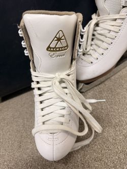 Jackson youth skates