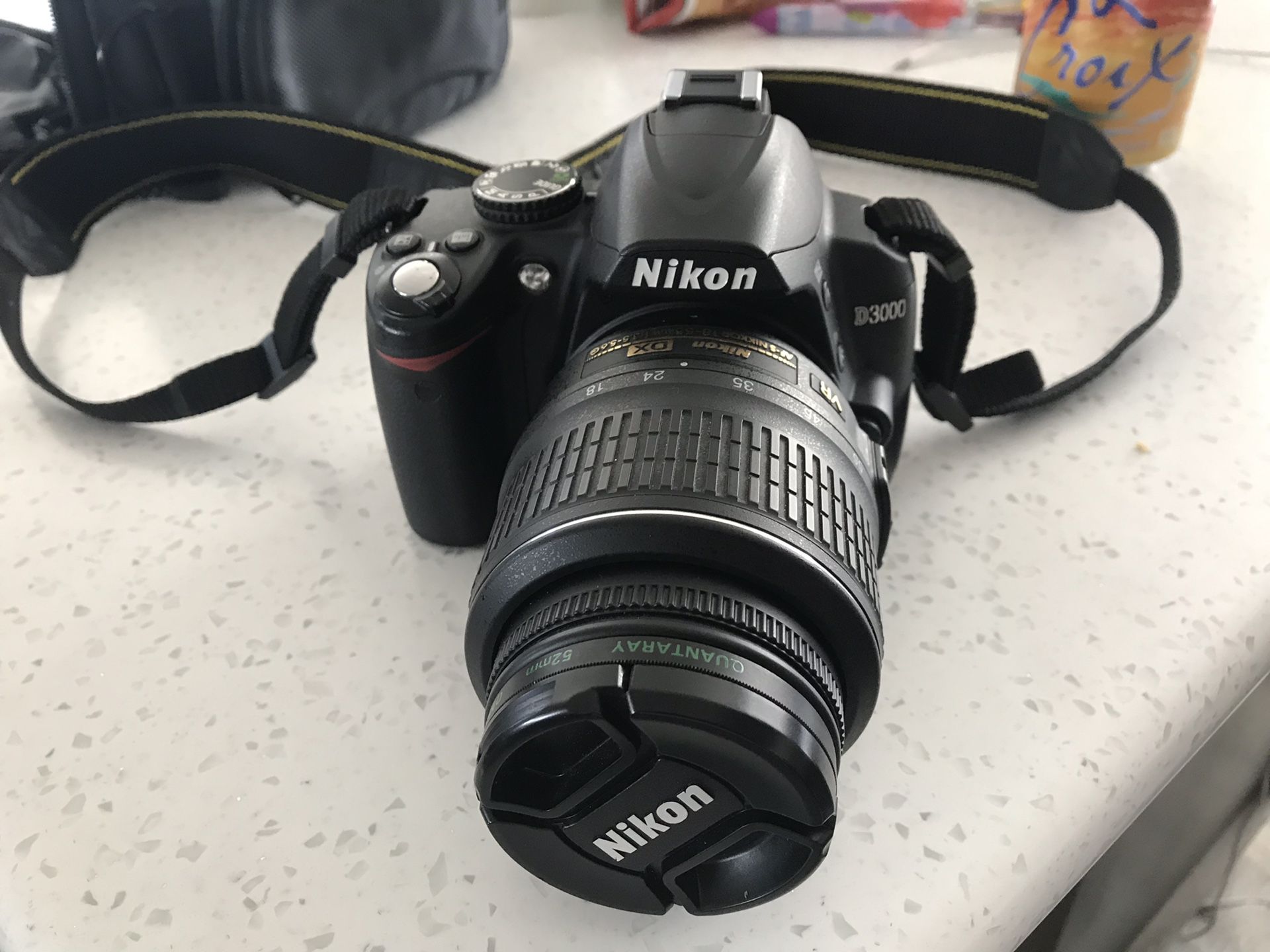 Nikon d3000 dslr camera