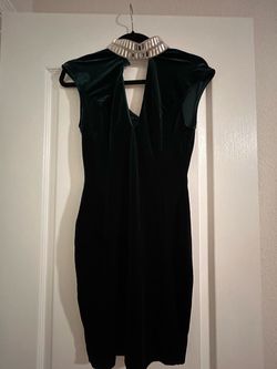 Green Velvet Bodycon Dress with Embellished Collar