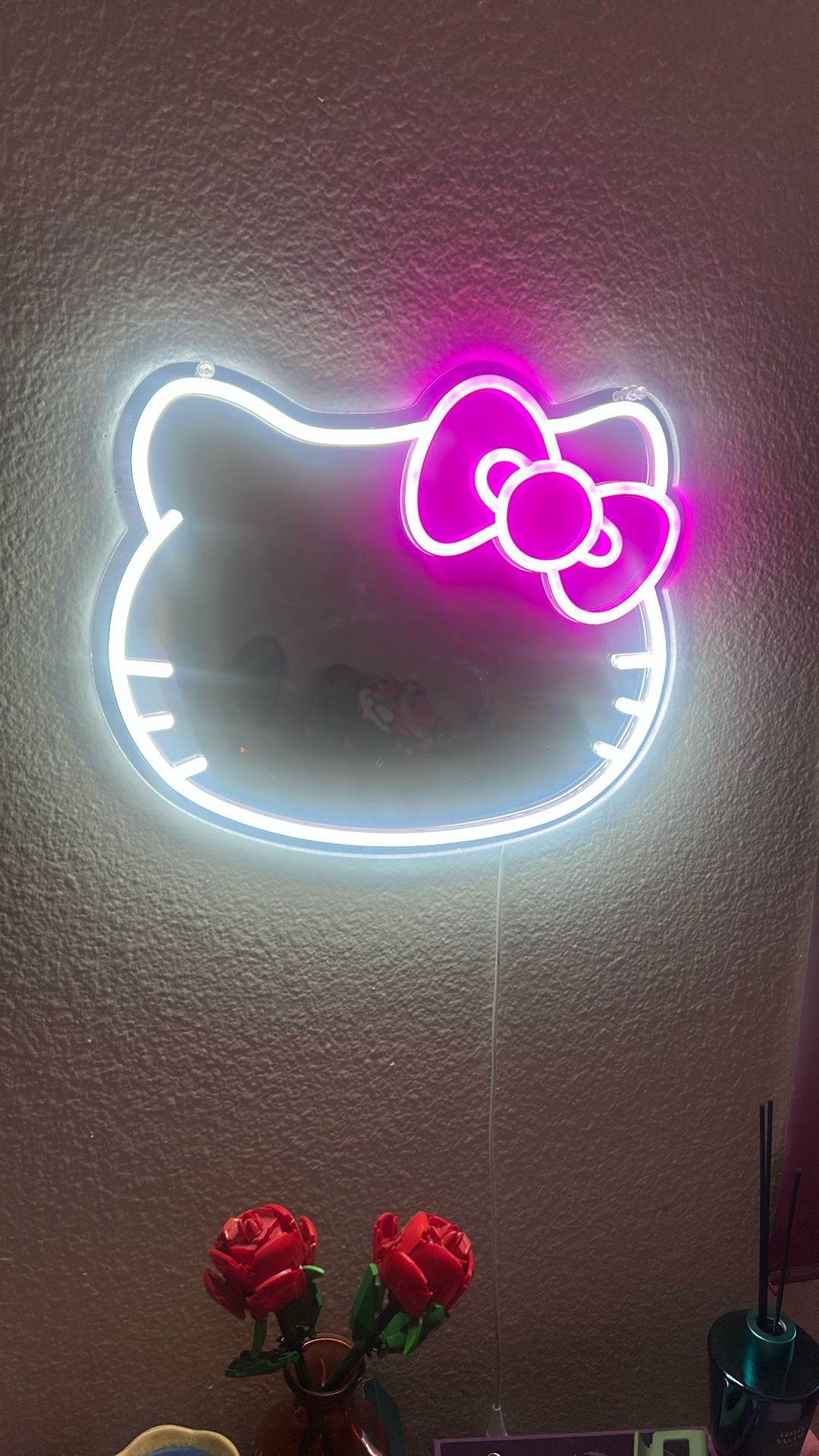 Hello kitty Mirror